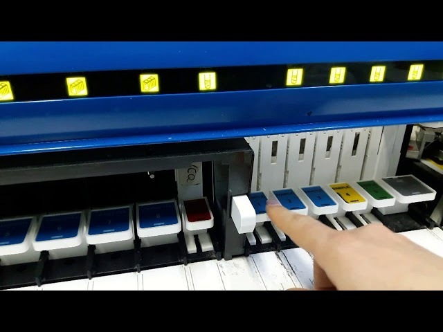 Βιοχημικός αναλυτής Cobas Integra 400 Plus (Roche)